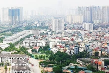 Air pollution due to fine dust in Ha Noi often exceeds safe levels. (Photo: NAM NGUYEN)