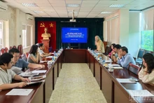 The Arts Council met and discussed the plan to select works to participate in the exhibition on national achievements. (Photo: NDO)