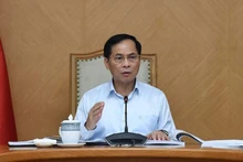 Deputy Prime Minister Bui Thanh Son chairs a meeting to review preparations for the 2025 Autumn Economic Forum. (Photo: VGP/Hai Minh)