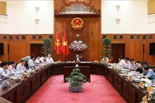 At the meeting of the Government Party Committee's Standing Board in Ha Noi on July 1 (Photo: VNA)