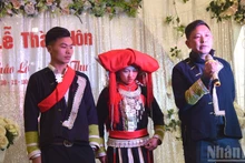 In pictures: Unique tradition in wedding ceremony of Red Dao people in Ta Phin