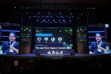 Experts discuss at GM Viet Nam 2025 — the largest Blockchain technology week in Southeast Asia. (Photo: NDO)