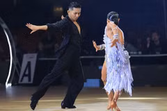 Phan Hien and Thu Huong's solo Samba performance at the Philippine Superstars Open Dance Festival 2026 in Manila. (Photo: nhandan.vn)