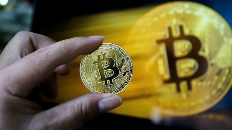 The Digital Technology Industry Law is considered a crucial legal framework, paving the way for the development orientation of the digital financial market in Viet Nam. (Illustrative image)