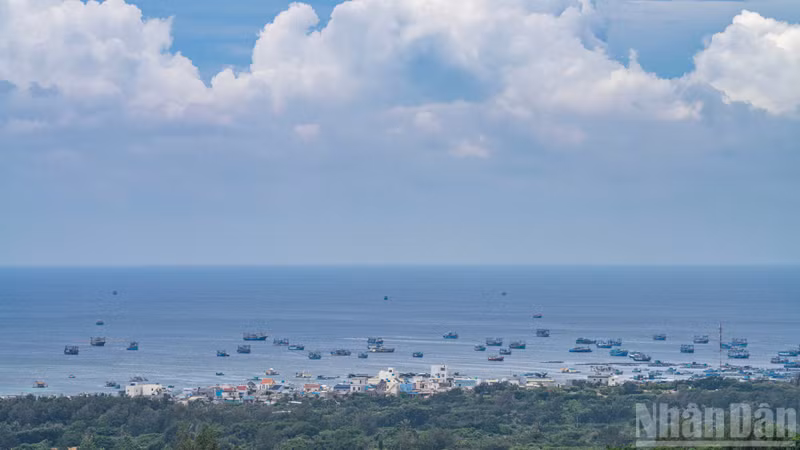 Peaceful villages across the Phu Quy Special Zone can be seen from the lighthouse tower.