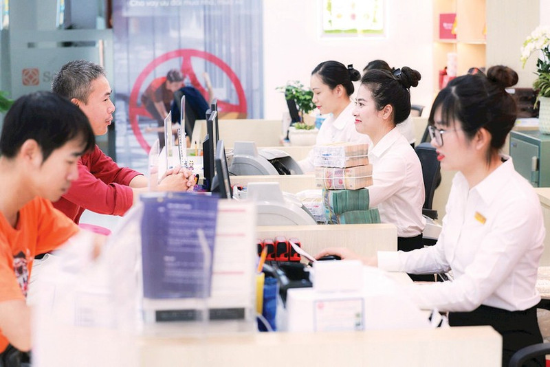 Many banks implement policies that add extra interest rates to attract idle funds from the public.