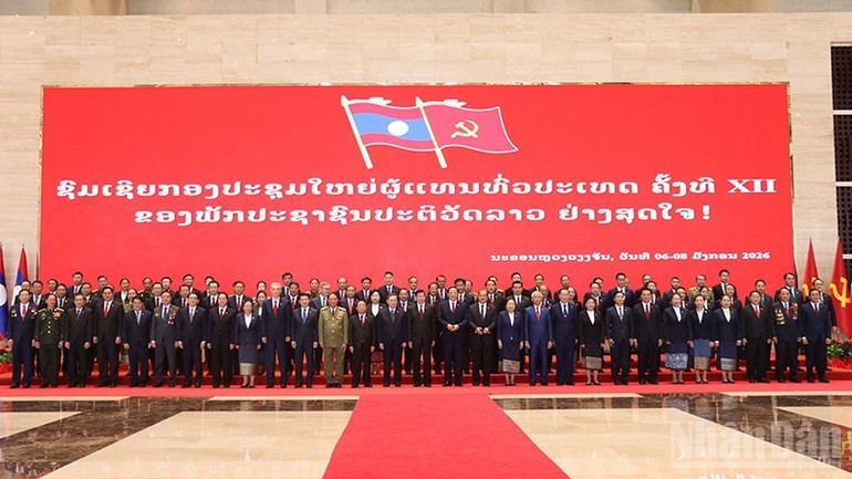 The 12th Central Committee of the Lao People’s Revolutionary Party. (Photo: DUY TOAN)