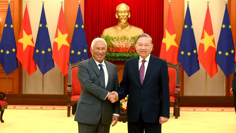 Party General Secretary To Lam (right) and President of the European Council (EC) António Costa (Photo: Dang Khoa)