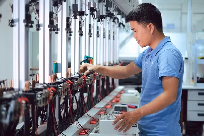 The Law on Digital Technology Industry will take effect on January 1, 2025. (Illustrative photo: VNA)