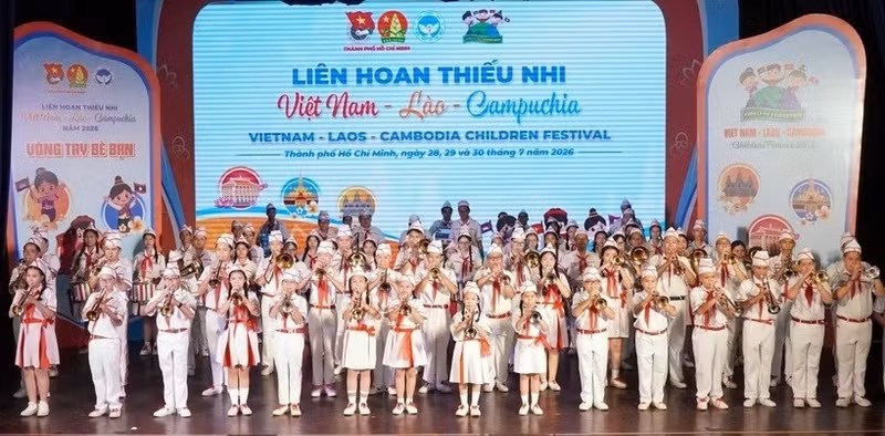 A performance at the closing ceremony of the festival. (Photo: VNA)
