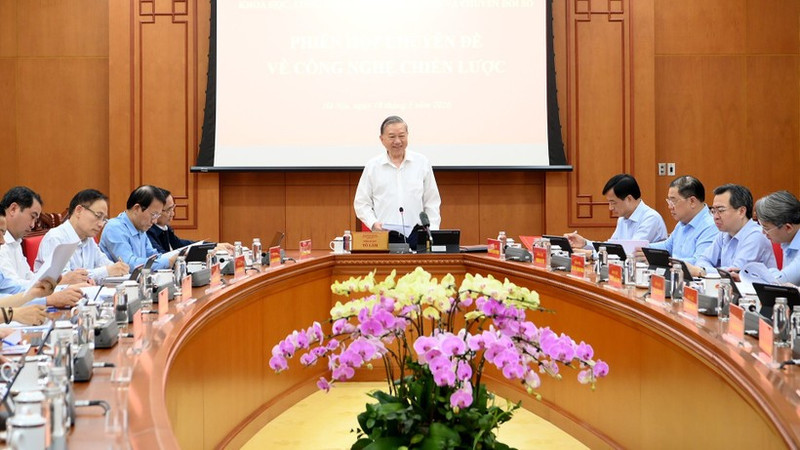 Party General Secretary To Lam speaks at the meeting (Photo: NDO)
