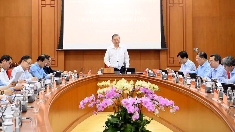 Party General Secretary To Lam speaks at the meeting (Photo: NDO)