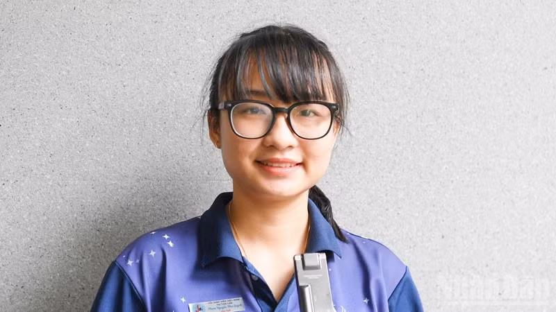 Pham Nguyen Nhu Quynh, Secretary of the Party Cell of Vietnamese Students and President of the Vietnamese Students’ Association in Thailand. (Photo: MINH THANG)