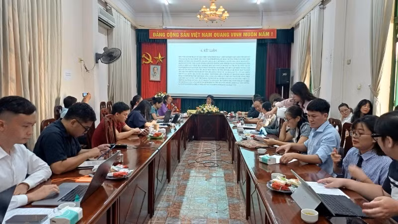 Delegates attend the conference.