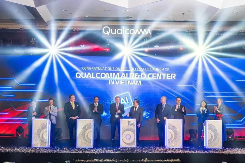 At the launch ceremony of the new Qualcomm AI R&D centre in Viet Nam on June 10 (Photo: VNA)