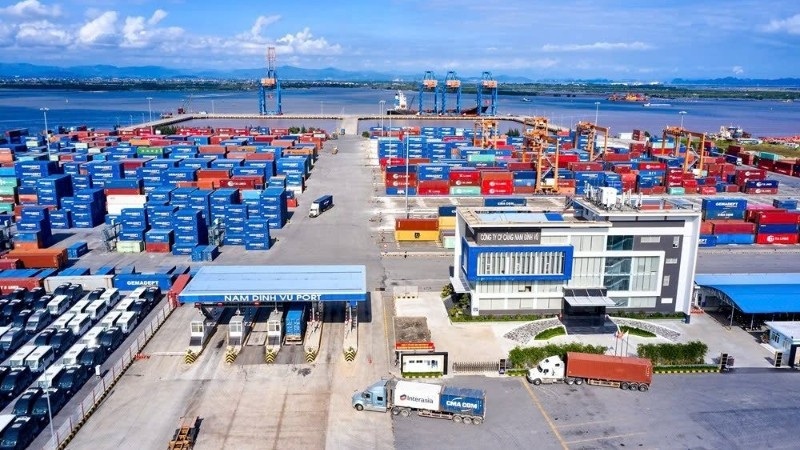 Hai Phong Port operates with automated gate system