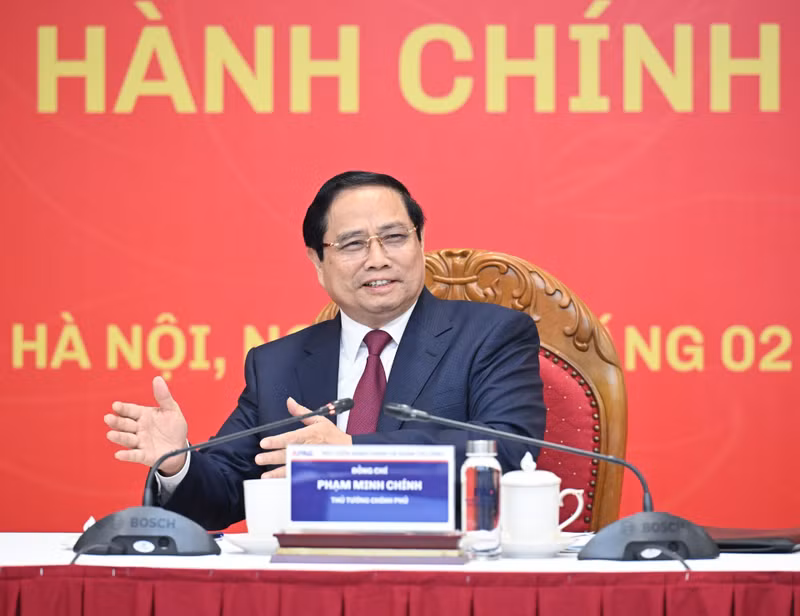 Prime Minister Pham Minh Chinh addresses the working session with the Academy of Public Administration and Governance (APAG) in Ha Noi on February 28. (Photo: NDO)