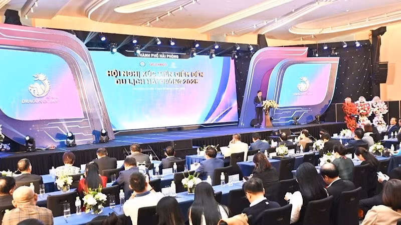 Delegate attend the conference