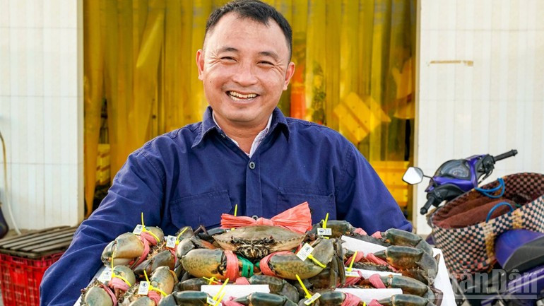Ca Mau crabs are labelled with traceability stamps, ensuring they are not mixed with crabs from other regions across the country.
