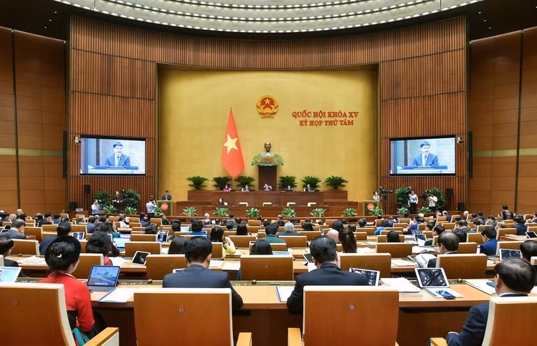 The scene of a session of the National Assembly.