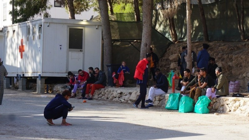 Migrants at a reception centre on Lampedusa Island, the southernmost island of Italia. (Photo: Xinhua)