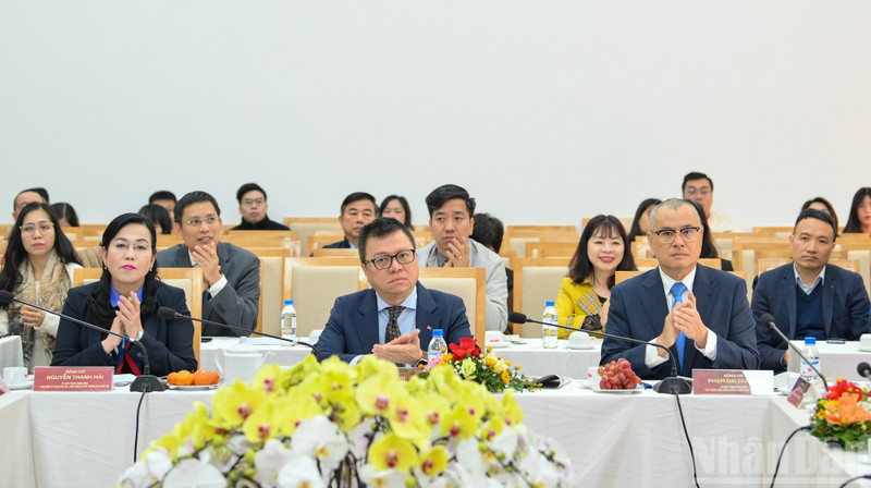 Delegates attend the seminar
