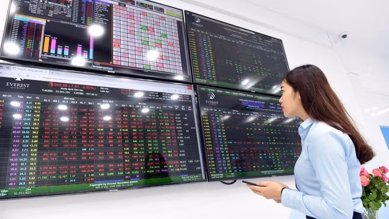 Securities firms express optimism over Viet Nam’s stock market outlook in the coming period. (Photo: NDO)