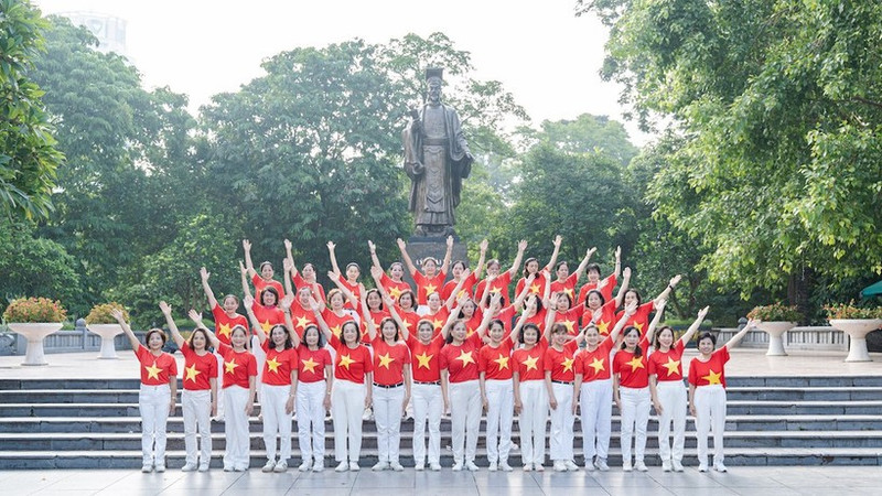 About 10,000 people in Ha Noi will directly participate in the “March Forward with Viet Nam” walking event. (Photo: NDO)