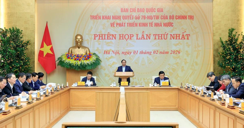 Prime Minister Pham Minh Chinh, Head of the National Steering Committee for the Implementation of the Politburo’s Resolution No. 79-NQ/TW on the Development of the State-owned Economic Sector, chaired the first meeting of the steering committee in Ha Noi on February 1. (Photo: VGP)
