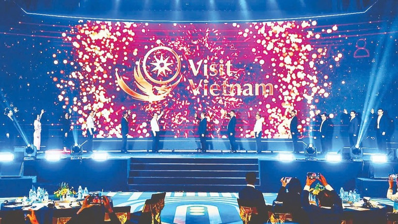 Launch ceremony of the national tourism data platform Visit Viet Nam. (Photo: HOANG HA/NDO)