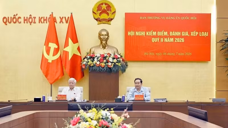 Secretary of the National Assembly (NA) Party Committee and NA Chairman Tran Thanh Man chairs a meeting of the Standing Board of the NA Party Committee. (Photo: VNA)
