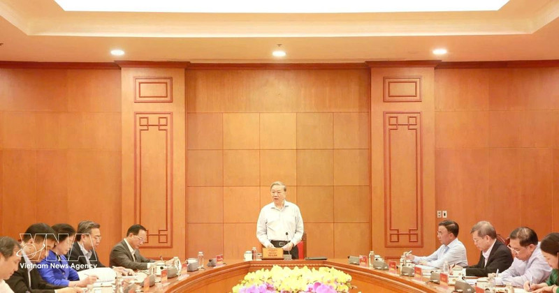 Party General Secretary To Lam speaks at the working session with the Party Central Committee’s Office. (Photo: VNA)