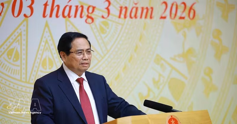 Prime Minister Pham Minh Chinh speaks at the 32nd meeting of the National Steering Committee on Combating IUU fishing on March 3. (Photo: VNA)