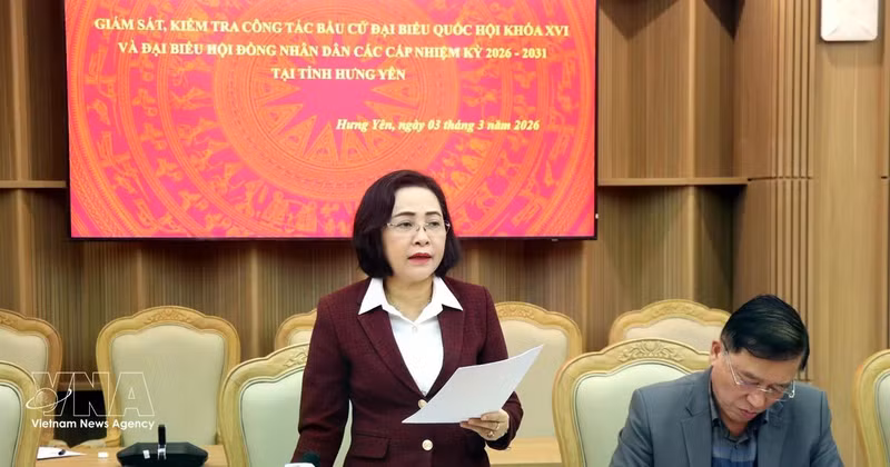 NA Vice Chairwoman Nguyen Thi Thanh calls for absolute accuracy in the preparation of voter lists. (Photo: VNA)