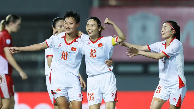 The Vietnamese women’s football team dominated Indonesia. (Photo: VFF)