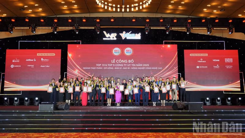 At the event (Photo: NDO)