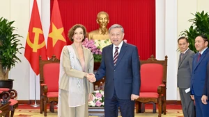 Party chief To Lam receives UNESCO Director-General Audrey Azoulay