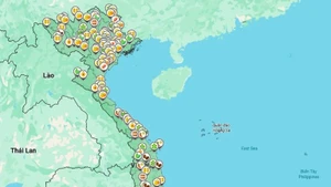The interface of the digital agricultural products map allows visitors to easily explore and look up signature products from 34 localities across the country.