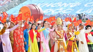 The cultural and sports parade block at the ceremony marking the 80th anniversary of the August Revolution and National Day held on the morning of September 2, 2025 in Ha Noi. (Photo: DUY LINH)