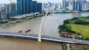 In the first 10 months of 2025, budget revenue from land resources increases by 353% compared to the same period last year. (Photo: QUANG QUY)