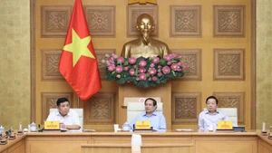 Prime Minister Pham Minh Chinh speaks at a conference on removing obstacles in conformity and standardisation of products and goods in Ha Noi on October 18, 2025. (Photo: NDO)