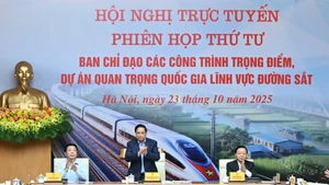 Prime Minister Pham Minh Chinh speaks at the meeting (Photo: NDO)