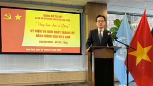 Ambassador Do Hung Viet, Permanent Representative of Viet Nam to the United Nations, speaks at the ceremony. (Photo: VNA)