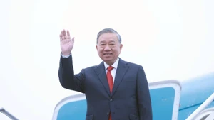 General Secretary of the Communist Party of Viet Nam (CPV) Central Committee To Lam leaves Ha Noi on February 5 morning for a state visit to Laos. (Photo: VNA)