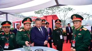 Party General Secretary To Lam at the ground-breaking ceremony of Viettel Group's semiconductor chip manufacturing plant at the Hoa Lac High-Tech Park in Ha Noi in January 2026 