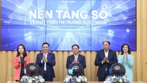 Delegates at the launching ceremony (Photo: VNA)