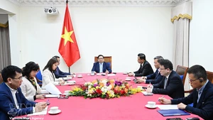 Vietnamese PM, UAE President discuss regional situation, promote bilateral ties