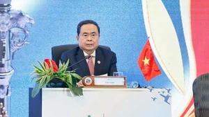 Chairman of the Vietnamese National Assembly Tran Thanh Man addressing the first plenary session of the 46th AIPA General Assembly (Photo: VNA)