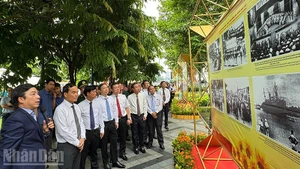 Visitors at the exhibition 