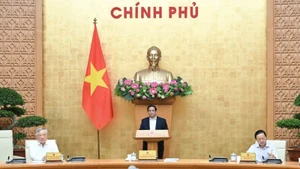 Prime Minister Pham Minh Chinh addresses the meeting. (Photo: NDO/Tran Hai)